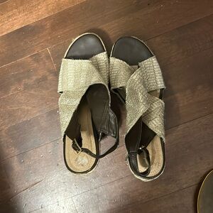 Jessica Simpson wedges. Size 9